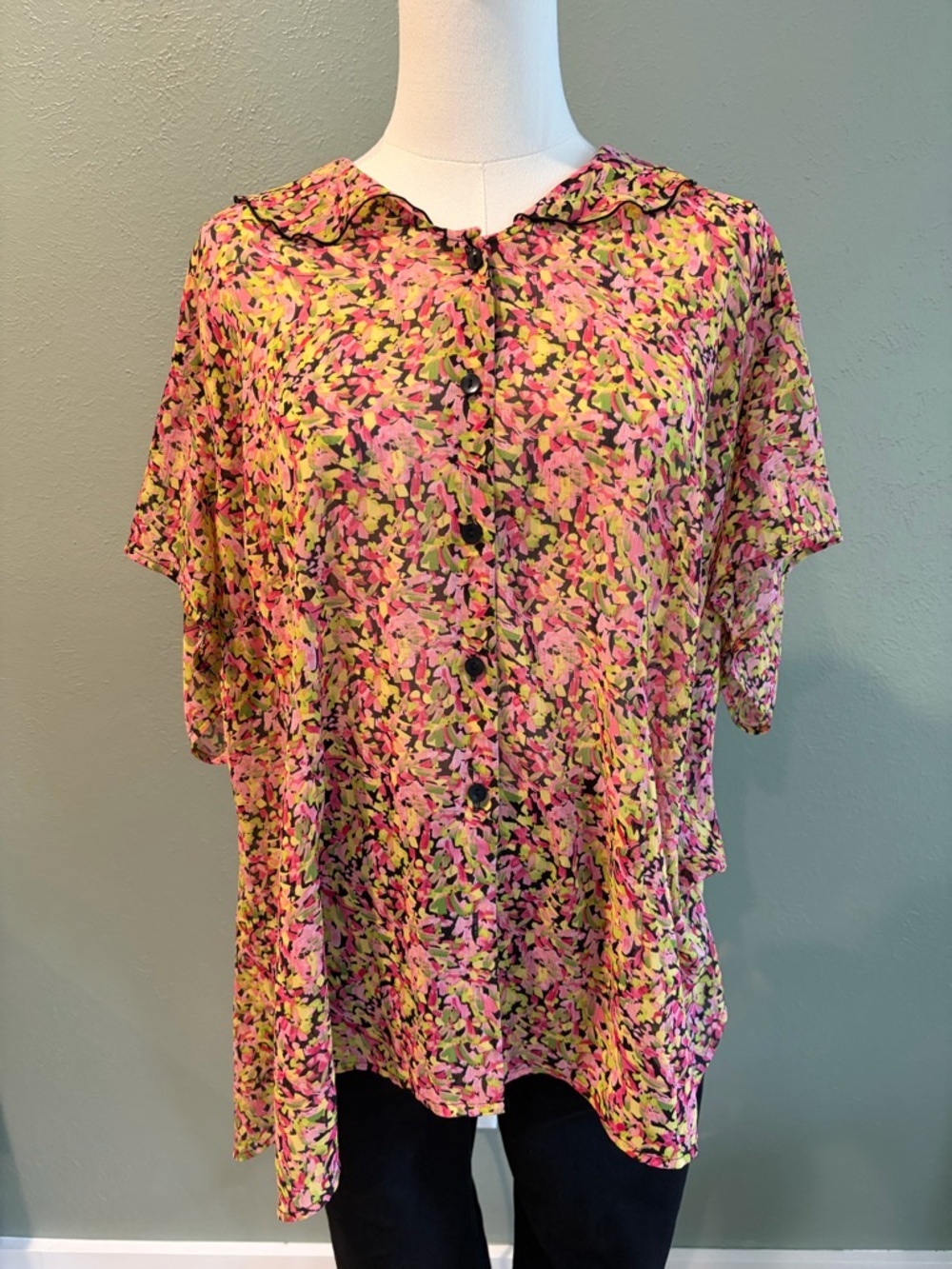 Sag Harbor Pink and Yellow Floral Button-Front Short Sleeve Top